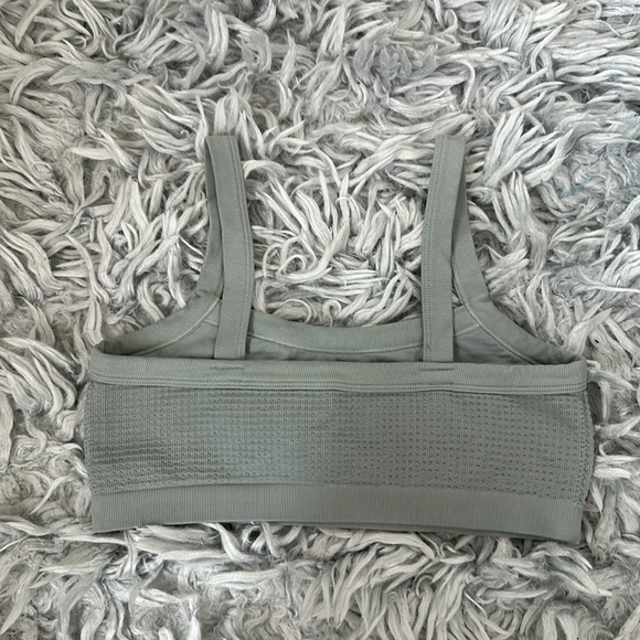 Garage Seamless Bra Top - Picture 2 of 2